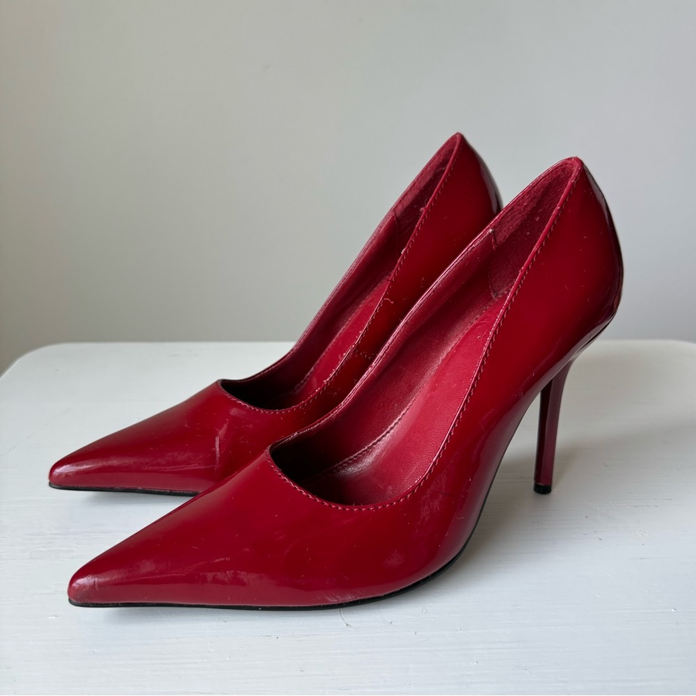 Delicious Red Heels